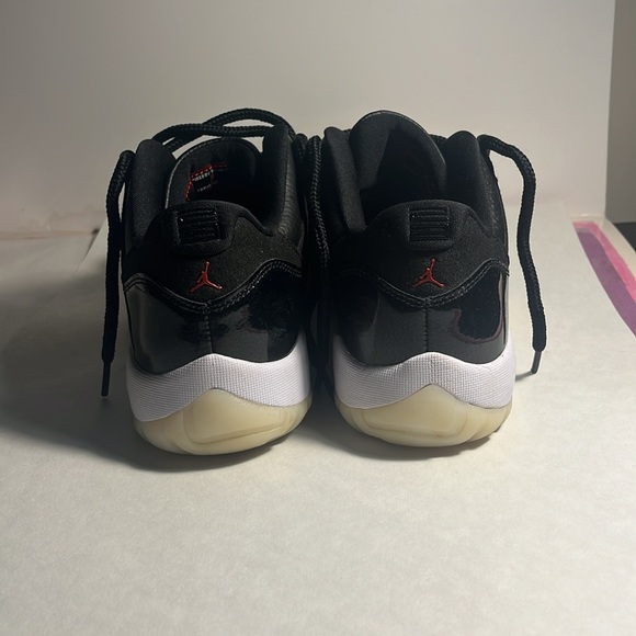Jordan 11 retro 72-10 - Picture 3 of 5